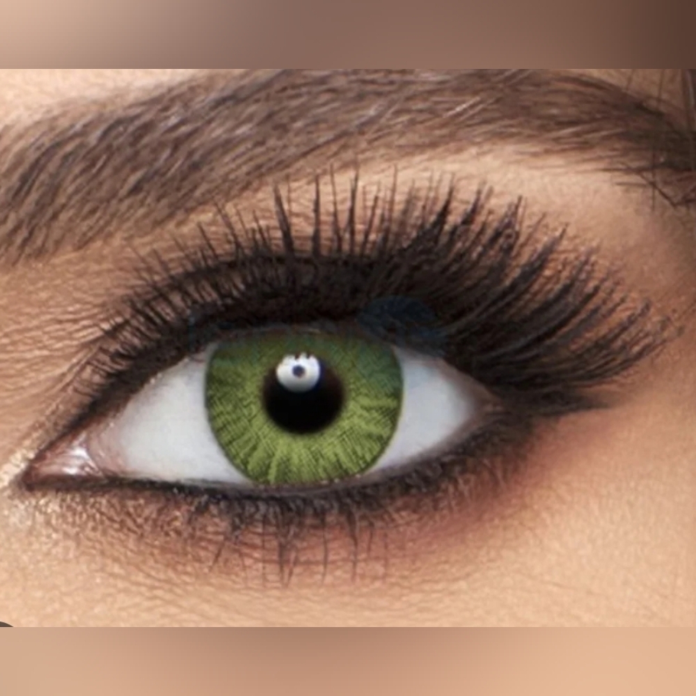 Makeup for eye gemstone green